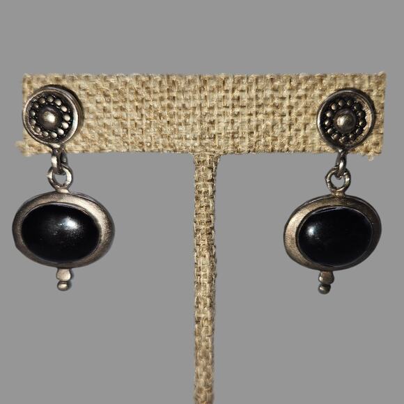 Vintage Black Oval Cabochon Drop Earrings Silver Tone Boho Dangle Studs - Picture 3 of 4